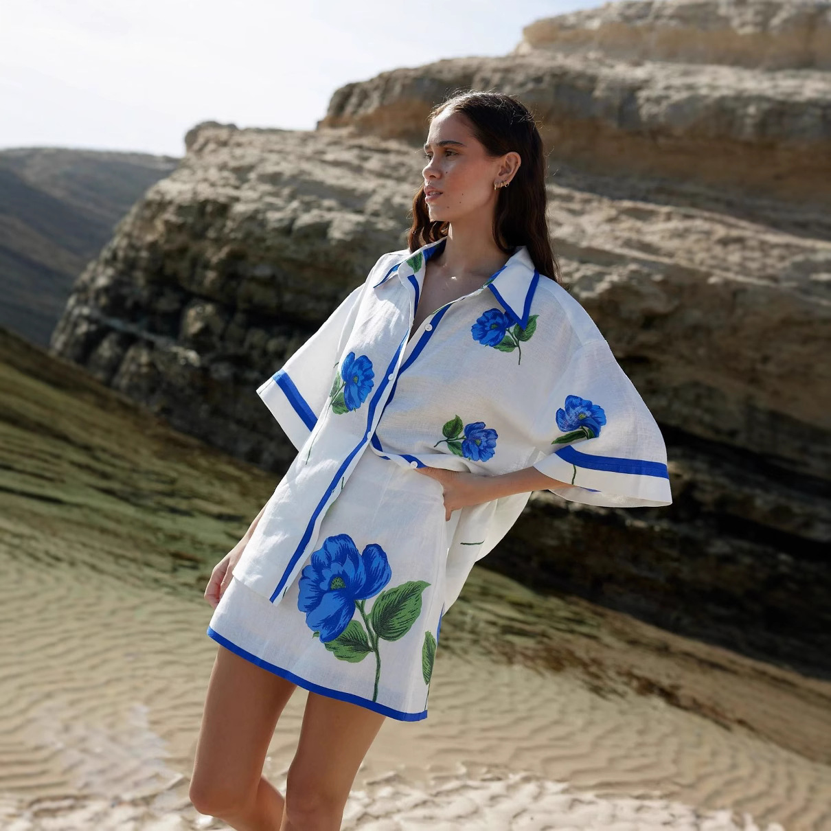 Printed Wrap Skirt - Damski, casualowy zestaw dwuczęściowy: koszula z
