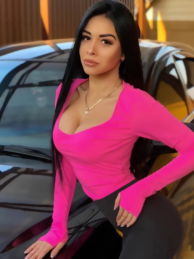 Pomarańczowe neonowe body dams – Turtleneck Bodysuit recenzja i cena